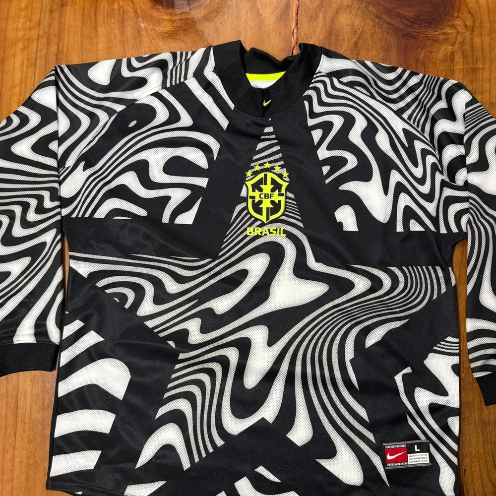 Nike Brazilian Keeper Crew neck Shirt Mens L Brasil CBF Futball Soccer Jersey I9